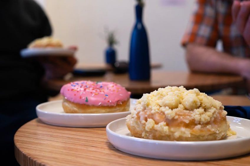 Berlin Food Tour with Full Meal & Drinks by Do Eat Better 2