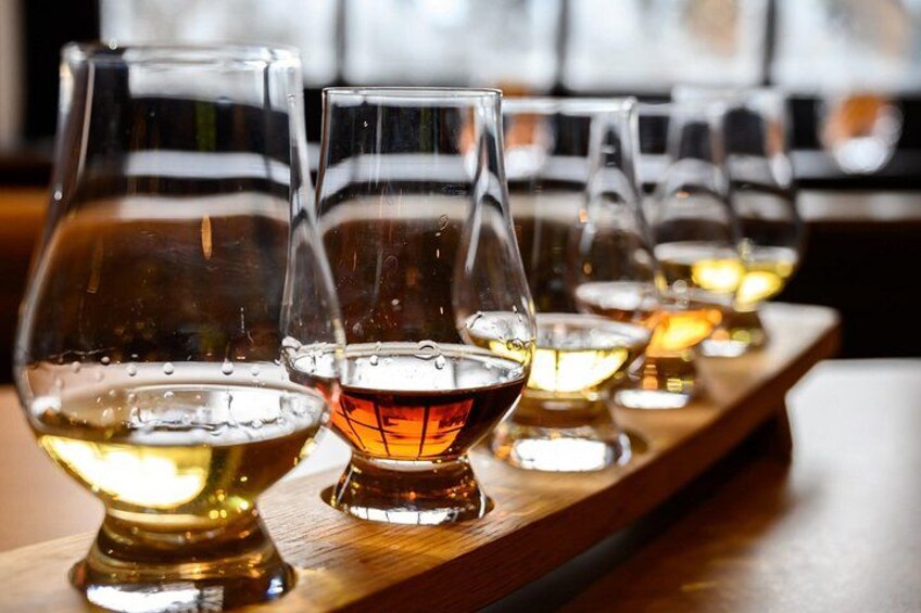 Whisky tour Oban Glencoe Lochs Castles Private Tour from Glasgow 2