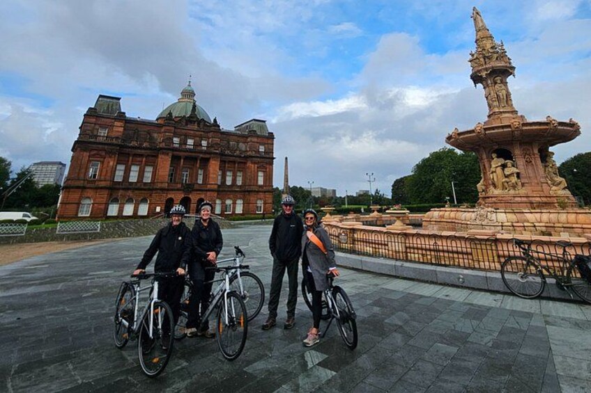 Glasgow Small Group E Bike Tour: Highlights & Hidden Corners 4
