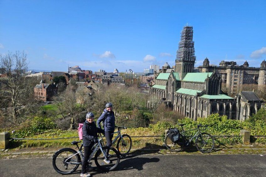 Glasgow Small Group E Bike Tour: Highlights & Hidden Corners 4