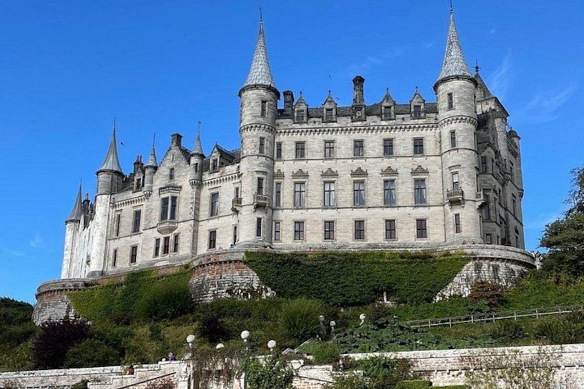 Fairytale Dunrobbin Castle 1