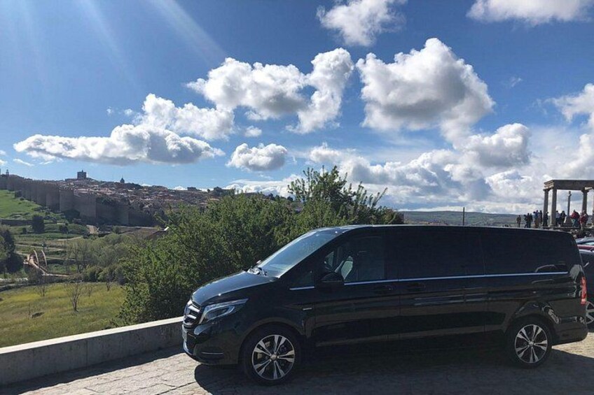 https://media-cdn.tripadvisor.com/media/attractions-splice-spp - 720x480/12/4f/49/37.jpg 5