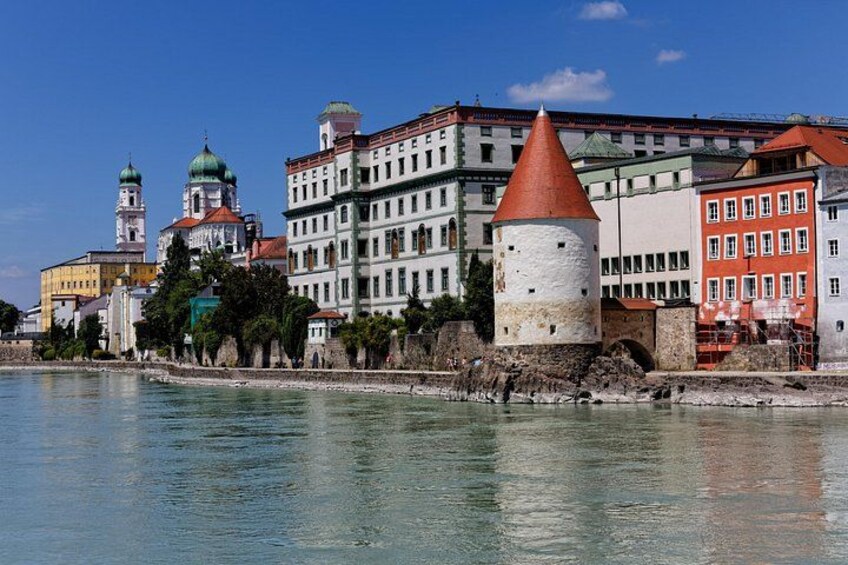 Explore Passau in 60 minutes with a Local 4