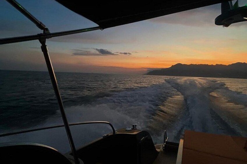 Sunset in a boat 2