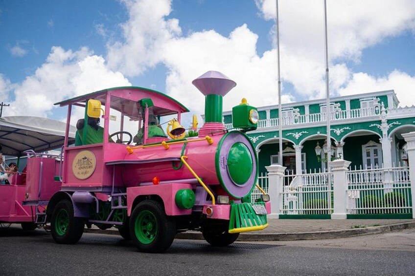 Curaçao tours Trolley Train City Centre in Curacao 1