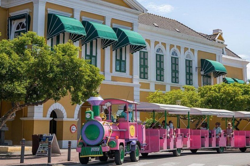 Curaçao tours Trolley Train City Centre in Curacao 2