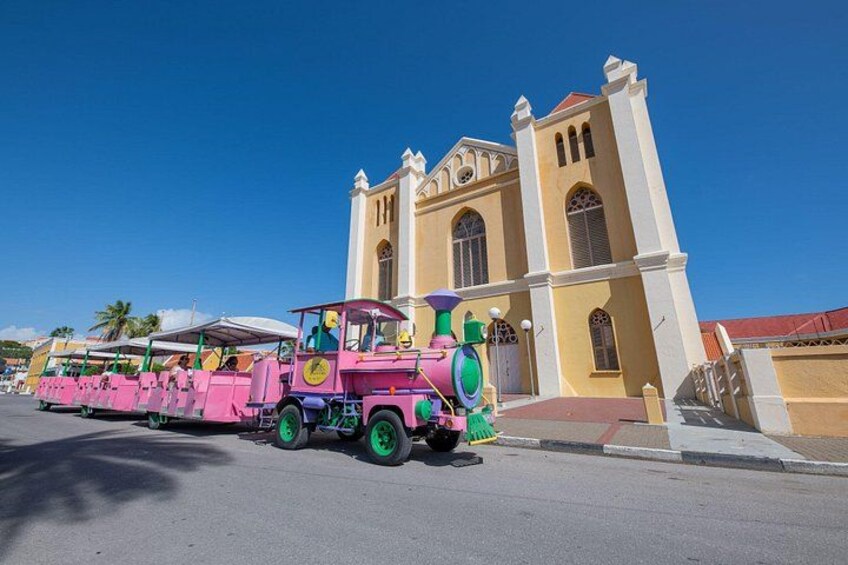 Curaçao tours Trolley Train City Centre in Curacao 2