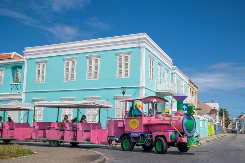 Curaçao tours Trolley Train City Centre in Curacao 4