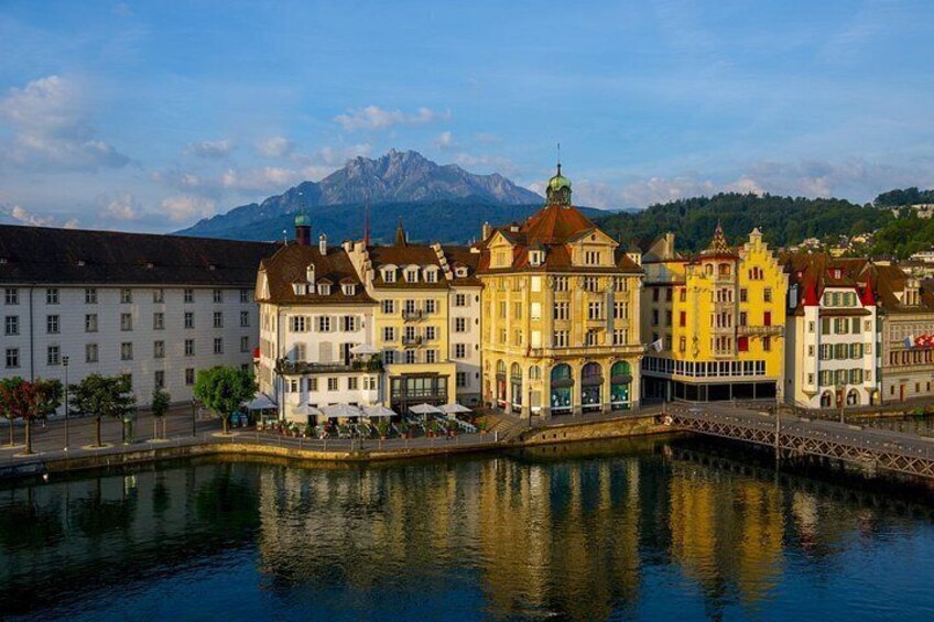 Lucerne: Chocolate Tasting and Walking Tour with a Local 4