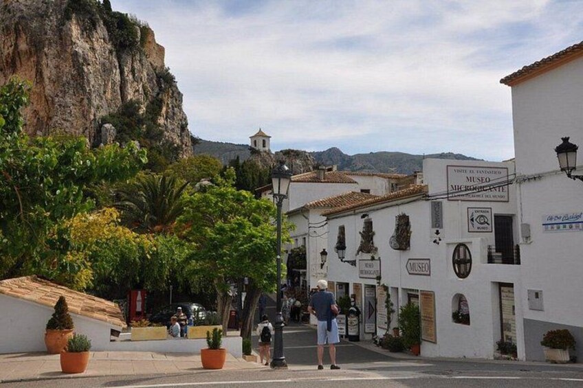 Guadalest Castle Tour from Alicante and Benidorm 2