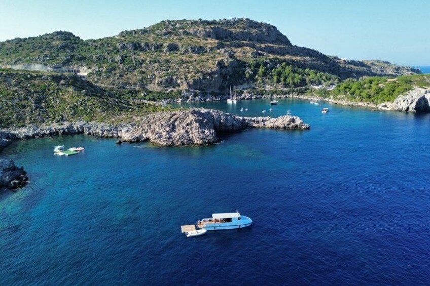 From Rhodes: Small-Group Cruise with Lunch & Drinks 1