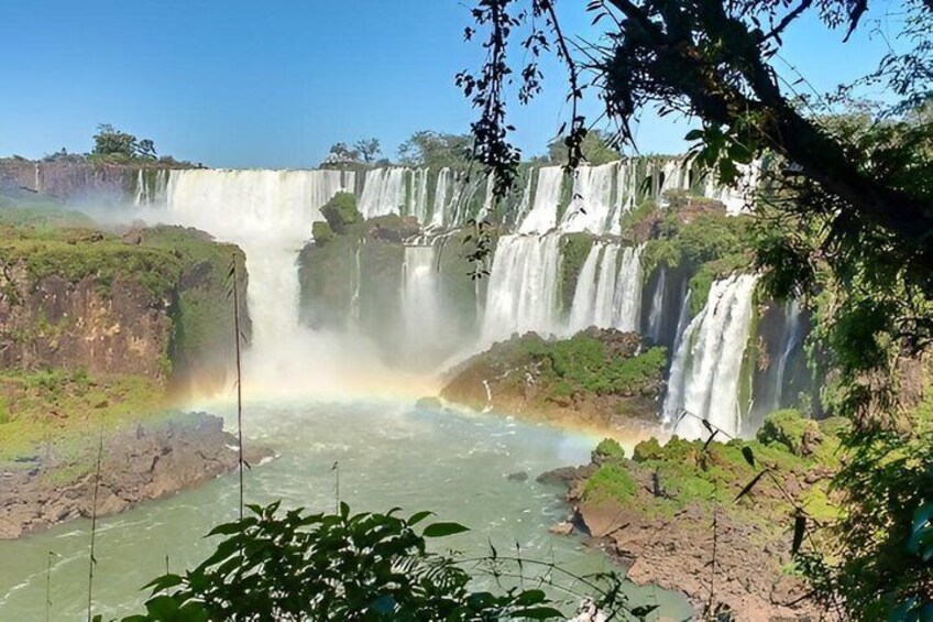 PRIVATE - Iguassu Falls Argentine side + boat option 2