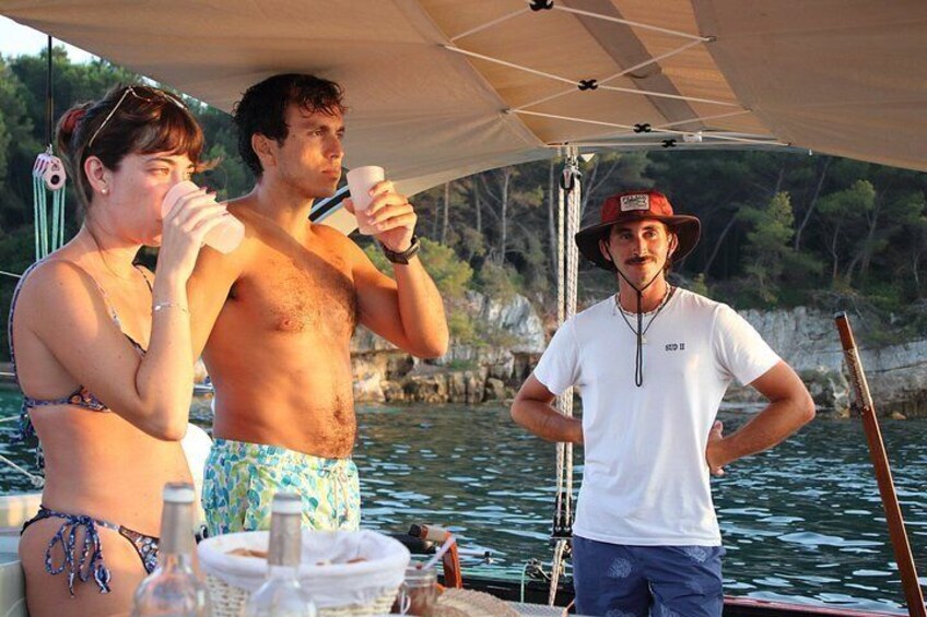 Sunset Sailing Cruise with aperitif at the Island 5