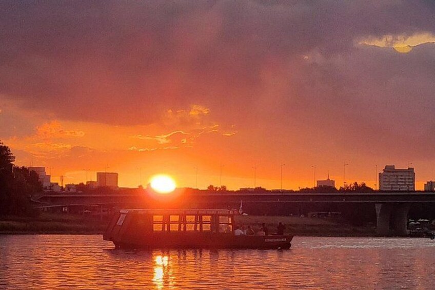 Warsaw Vistula River Sunset Cruise with Welcome Drink 1