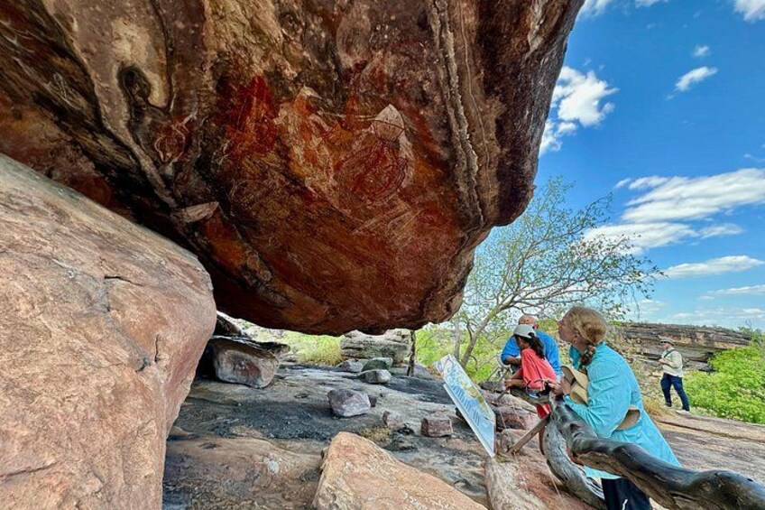 Ubirr ancient Aboriginal rock art 4