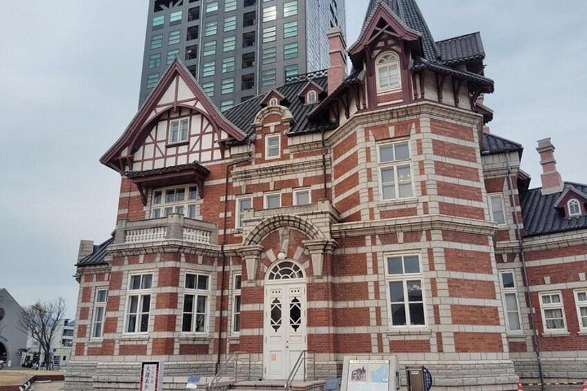 Mojiko Guided Tour with Kanmon Cruise in Kitakyushu, Fukuoka 4