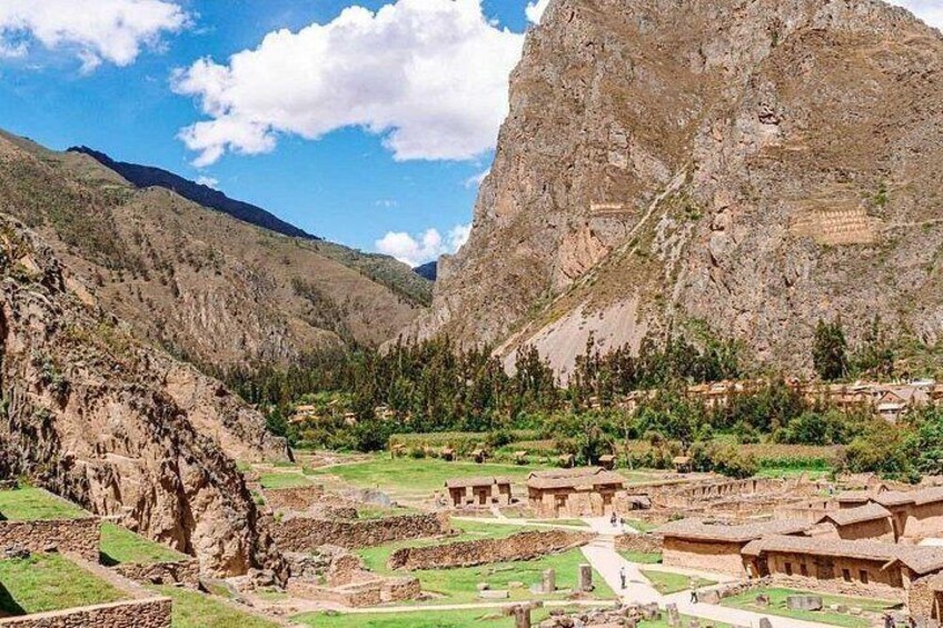 Excursion to Sacred Valley & salt mines - Moray with lunch buffet 4