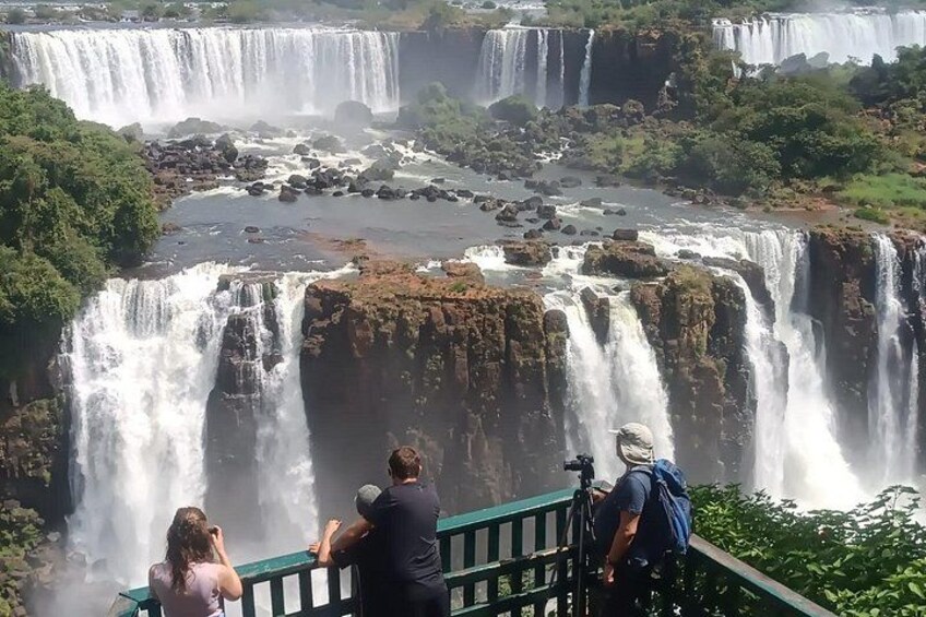 Private Iguazu Falls BRA & ARG 2 Days + Boat Option. 2