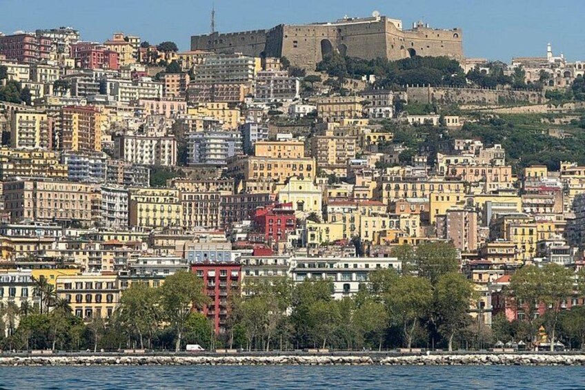 Boat experience along the coast of Naples and breathtaking views. 3