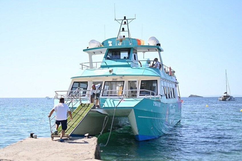 Formentera Round Trip Tour from Playa d'en Bossa 3