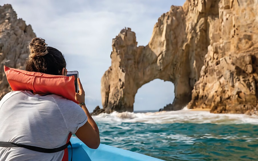 Cabo Arch, City & Tequila Tour with Optional Beach Time 1