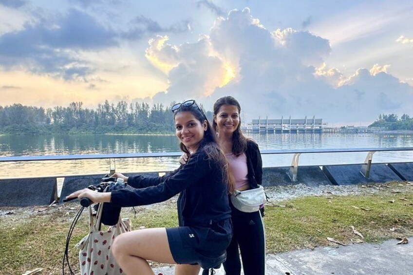 Singapore Sunrise Cycling Tour (Hidden Nature + Local Breakfast) 3