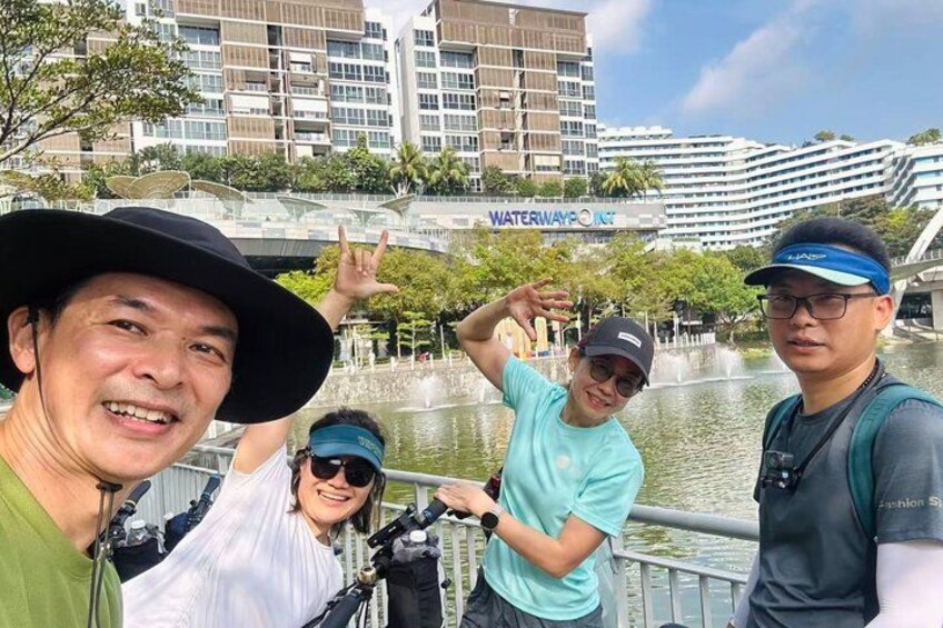 Singapore Sunrise Cycling Tour (Hidden Nature + Local Breakfast) 5
