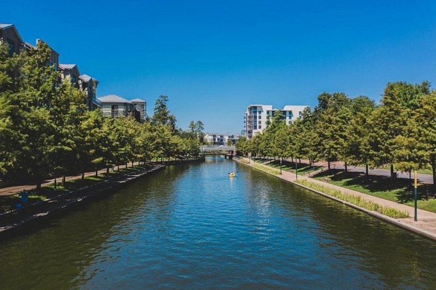 Audio Walking tour of The Woodlands waterway 1
