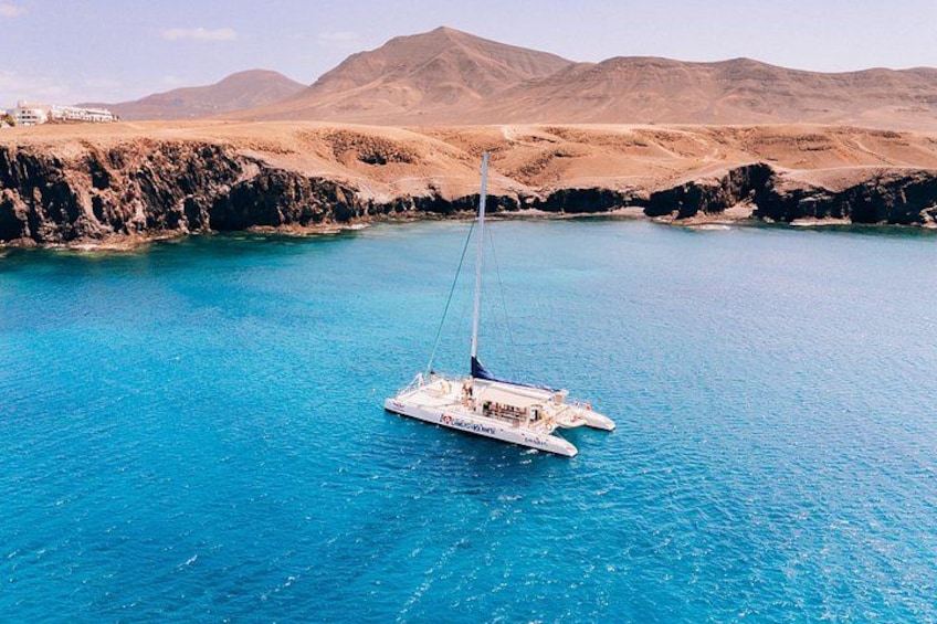 Aerial view of the catamaran anchored off the coast of Papagayo. 1