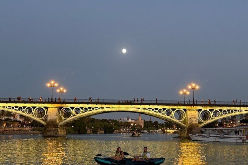 Sunset kayak tour in Seville 5