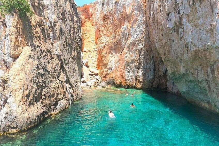 Daily Cruise to Kounoupa, Koutsomiti & Red Rock in Astypalea 2
