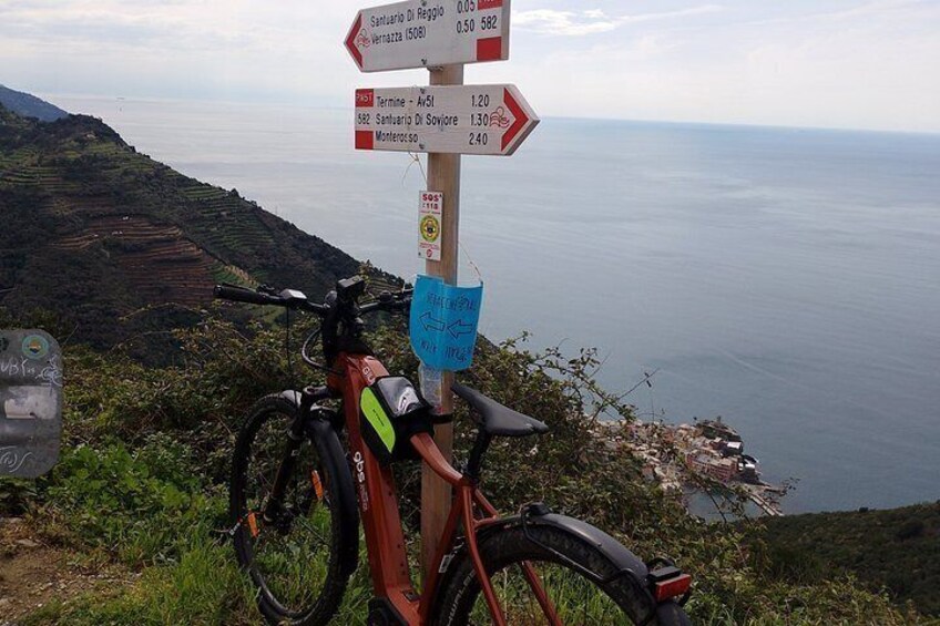 Exclusive E-Bike Tour to Cinque Terre from Monterosso 3