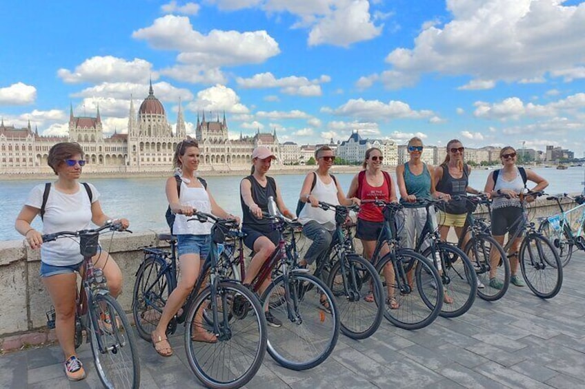 Budapest & Buda Castle E-bike Tour with a local guide 2
