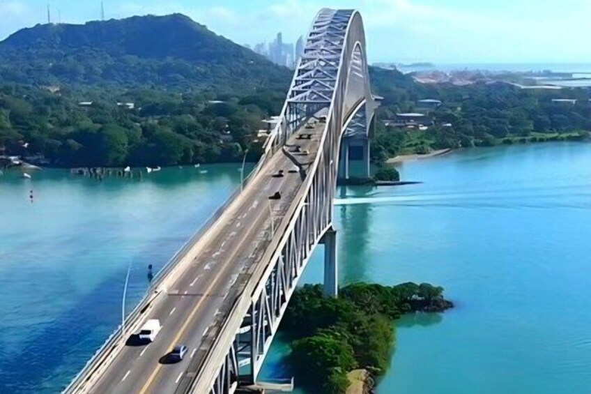 Panama Canal, Old Town and Amador: All in one Tour! 5