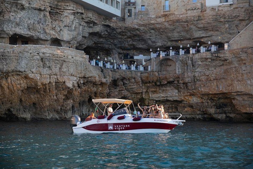 Monopolies: Shared Boat Tour 2