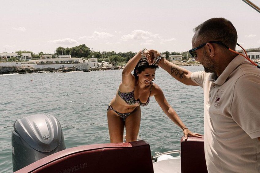 Monopolies: Shared Boat Tour 5