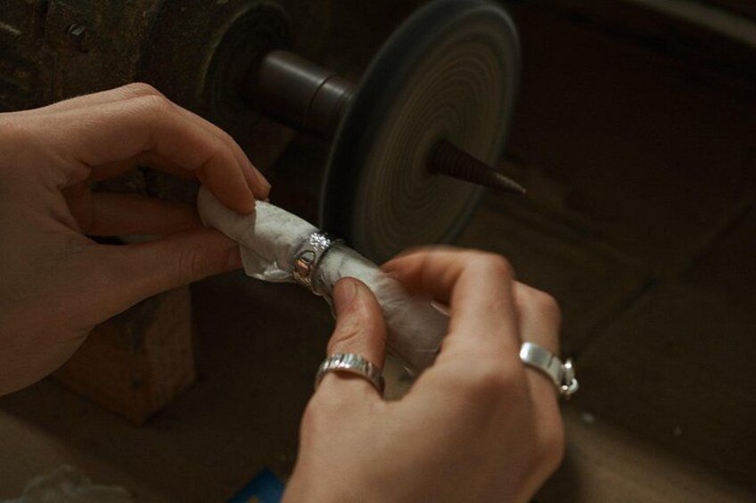 Jewelry Making in Ubud – Handmade Silver Art Experience 2