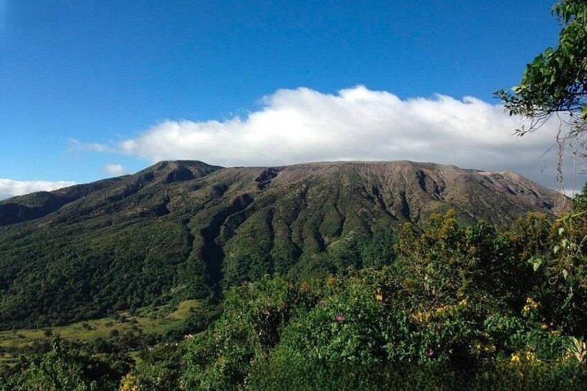 Santa Ana Volcano seem from afar 5
