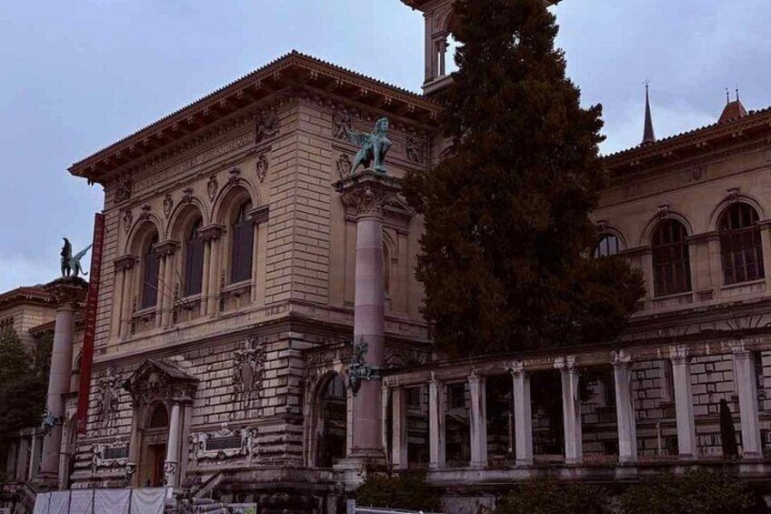 Layers of Lausanne: A Self-Guided Tour 2