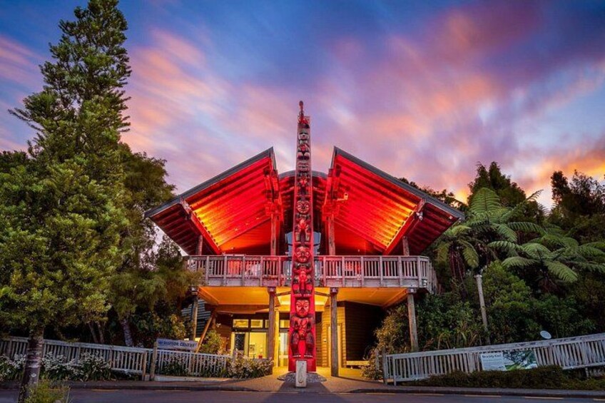 Private Piha Beach, Rainforest Adventure & Mt. Eden with Guide 5