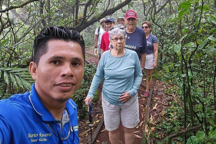 Mario and a family in Mombacho Volcano Crater Trail 2