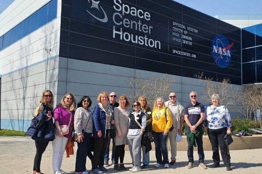 Houston NASA Space Center Round-Trip Transport & Tip-Sheet 2