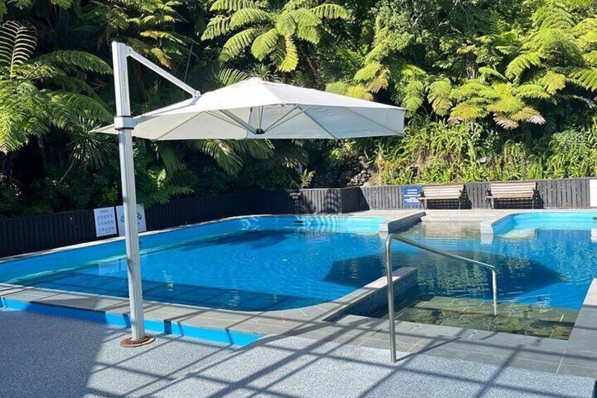 Geothermal Mineral Bathing Hot Pool Experience 2