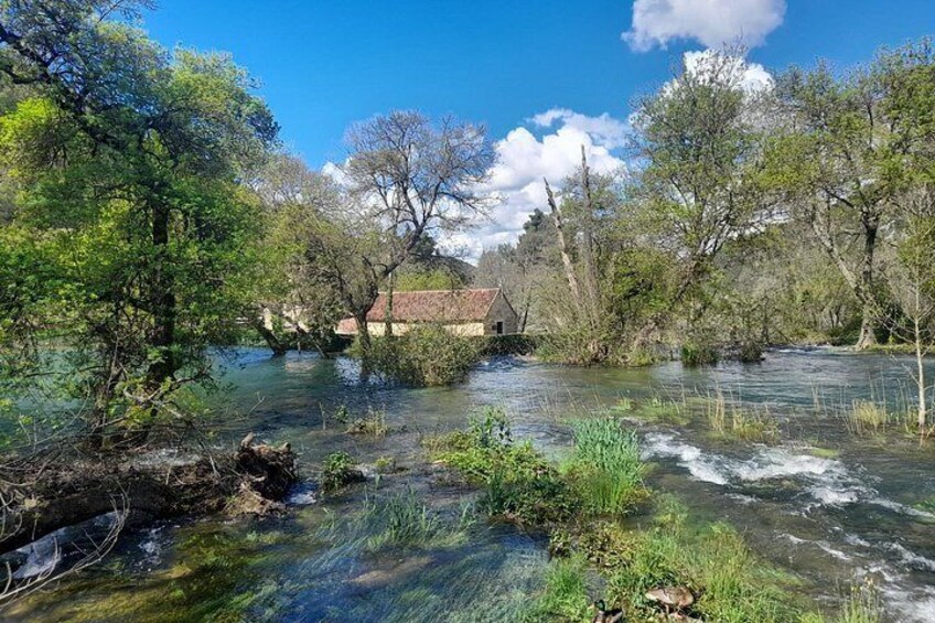Krka Waterfalls and Skradin incl. ticket from Zadar 5