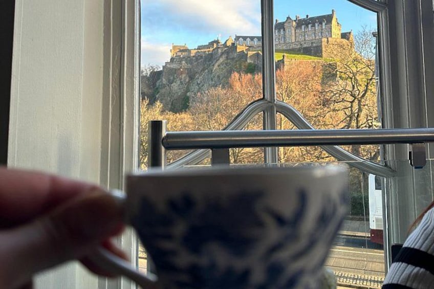 Afternoon Tea with Castle Views in Edinburgh 3