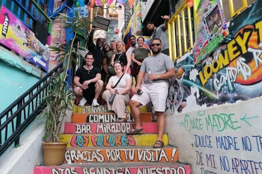 Comuna 13: Graffiti tour & Street Food/drink with telesferic 5
