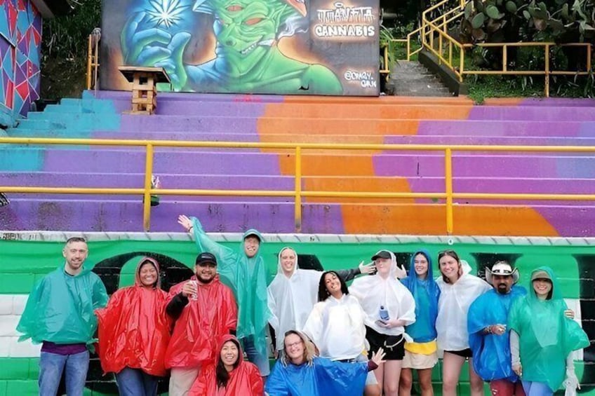 Comuna 13: Graffiti tour & Street Food/drink with telesferic 2