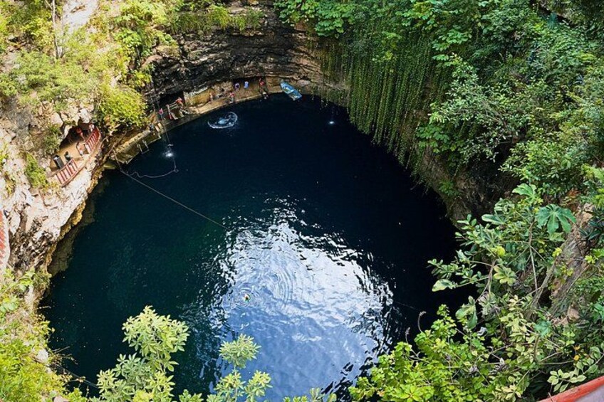 Guided Chichen Itza Group Tour 2 Cenotes and Food of Valladolid 4