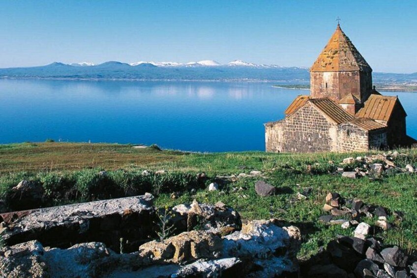 Armenia Day Tour from Tbilisi to Yerevan 1