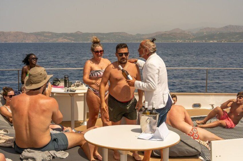 Balos & Gramvousa: Cruise with Meals, Drinks & Transfer 2
